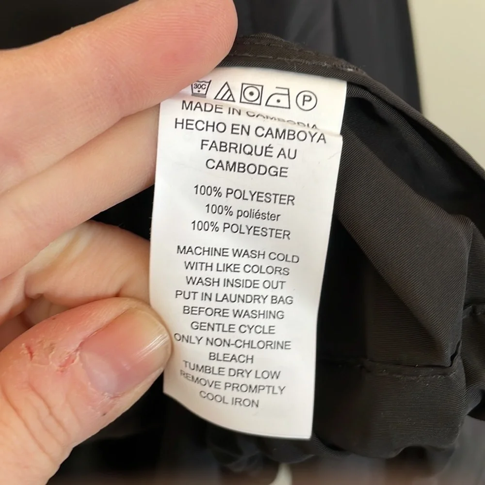 Brand New Michael Kors Black Zippered Lightweight Windbreaker Hooded Jacket